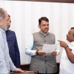 शिक्षक संघाच्या पदाधिकाऱ्यांनी घेतली मुख्यमंत्र्यांची भेट! अधिवेशनानंतर शिक्षकांच्या प्रश्नाबाबत बैठक